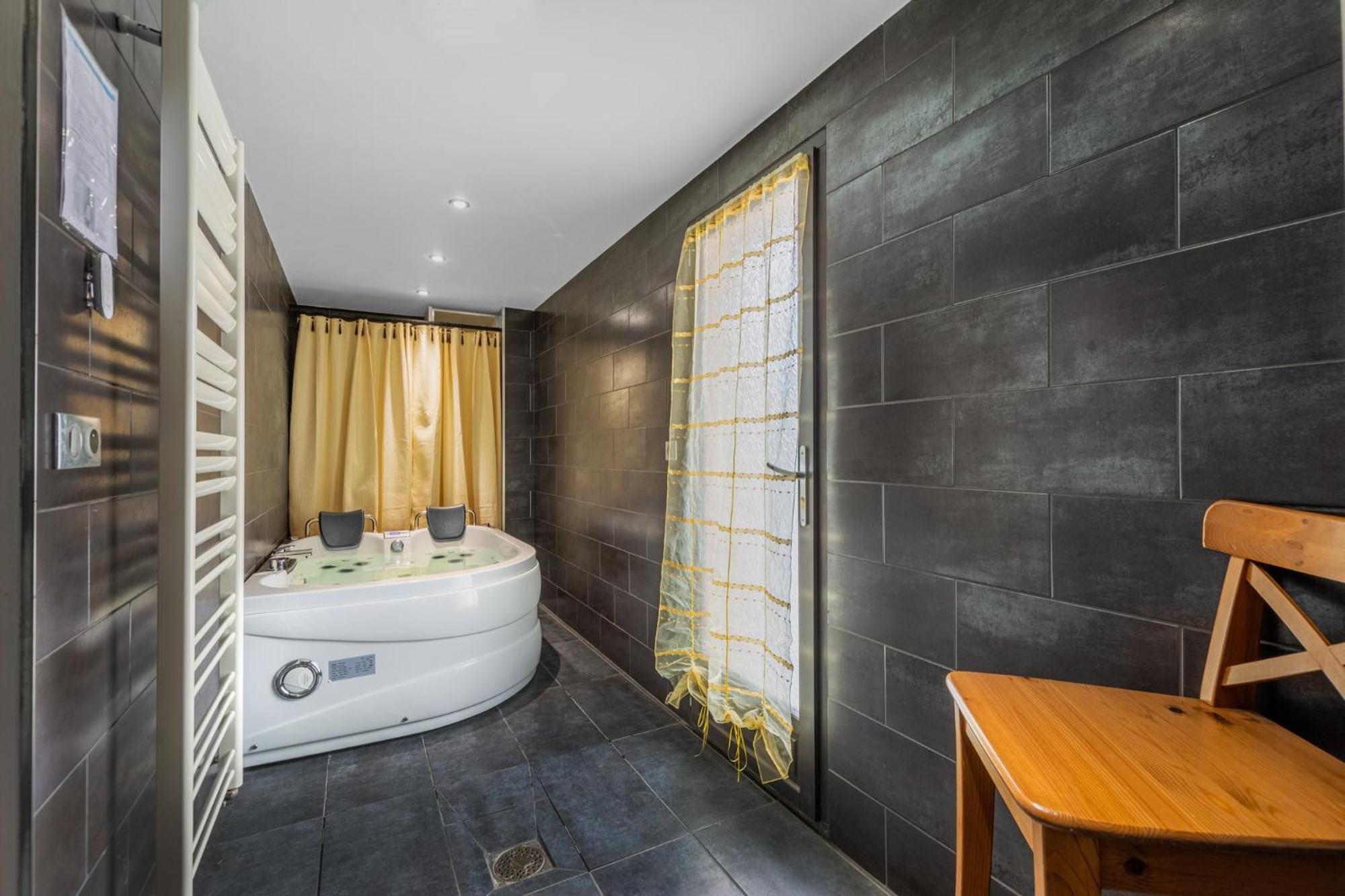 Grand Chalet Standing Avec Jacuzzi A Chamrousse Ski 1750 Buitenkant foto